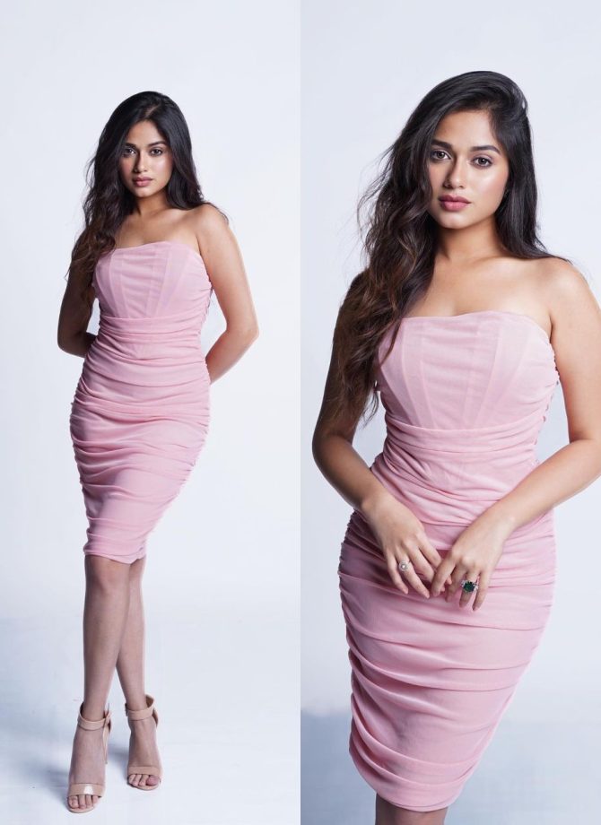 9 Hot Mini Dresses By Jannat Zubair That Will Leave You In Awe 910636