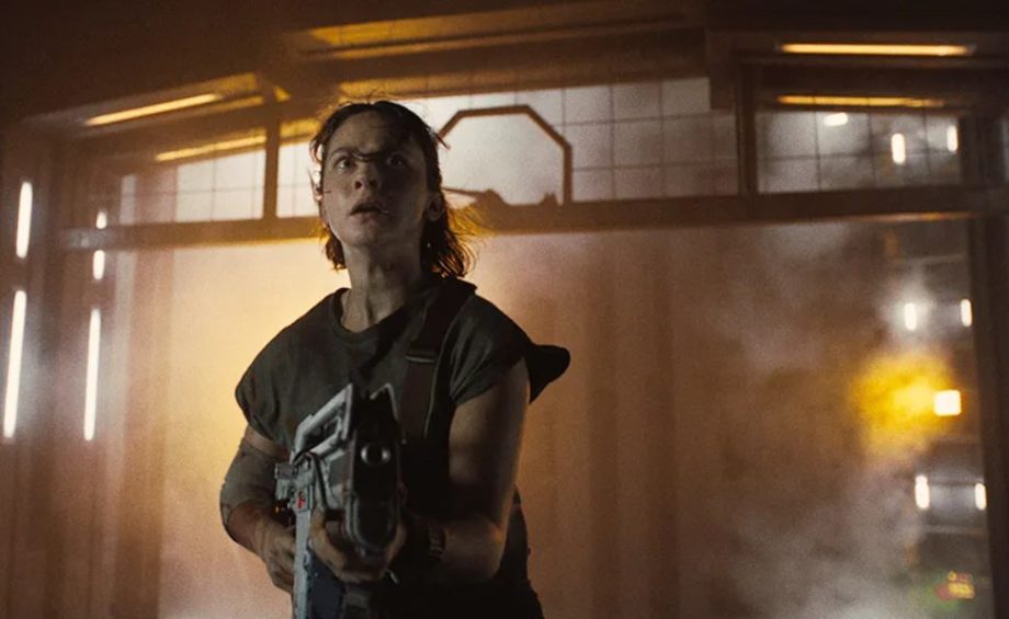 'Alien: Romulus' Review: Gloriously Gory, Tantalizingly Thrilling, Visually Stunning 914271