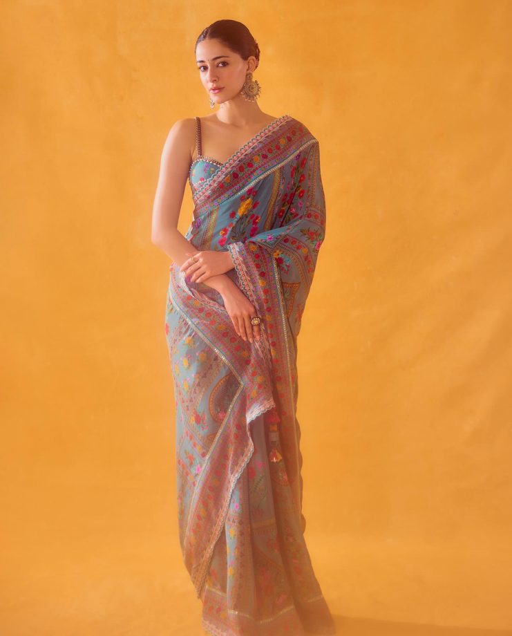 Ananya Pandey head turning look in aqua- green silk saree with bralette blouse 913448