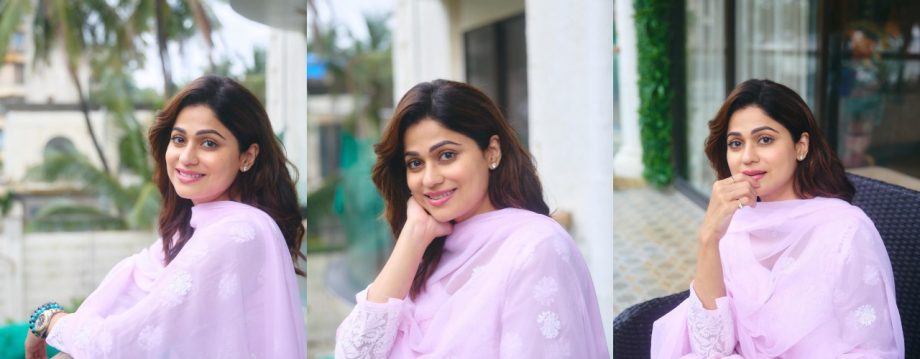 Bollywood Beauties Rock Traditional Chikankari Looks: Manushi Chhillar and Shamita Shetty Stun in Elegant Ethnic Ensembles 916151