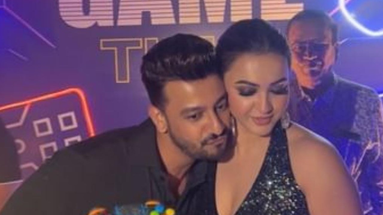 Bonny Sengupta Celebrates Birthday in Style with Lover Koushani Mukherjee and Family 912805