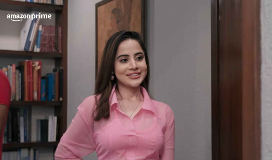 'Follow Kar Lo Yaar' Review: An Unabashed Uorfi Showing Her Flawed Yet Real Side 914701