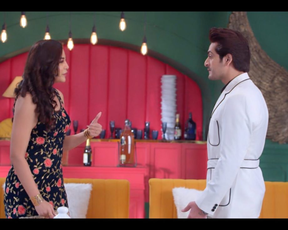 Ghum Hai Kisikey Pyaar Meiin Written Update 12th August: Ashika Misunderstands Savi's Fiance, Rajat, and Savi Gets Engaged 912747