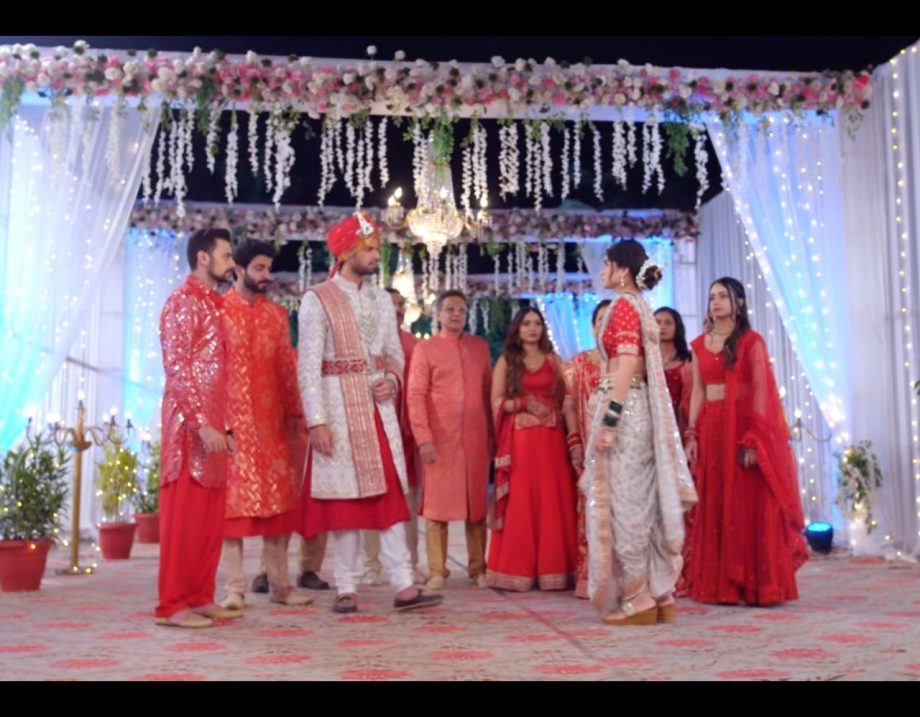 Ghum Hai Kisikey Pyaar Meiin Written Update 21st August: Ashika and Arsh Celebrate Their Success, Whereas Savi & Rajat Get Married 914284