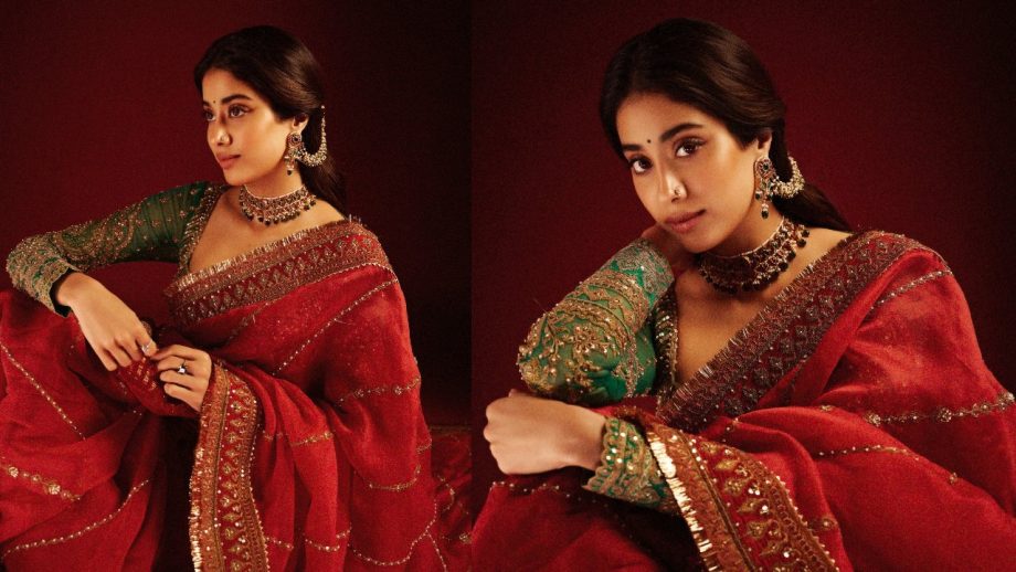 Janhvi Kapoor gorgeous look in red organza saree with trendy green full sleeves blouse 913457