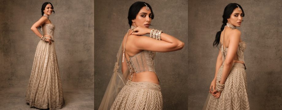 Janhvi Kapoor To Disha Patani: 4 Actresses' Make Corset Lehengas A Trend In Bollywood 910887