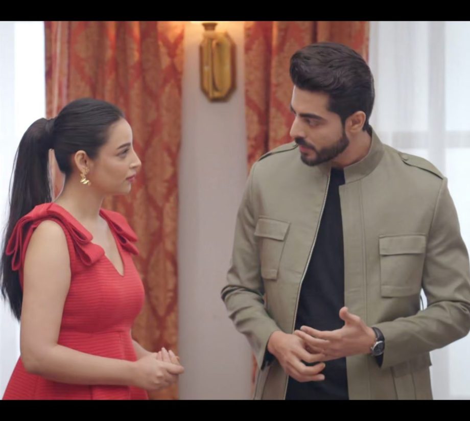 Jhanak Written Update 17th August: Aniruddha's Jealousy Peaks As Aditya Woos Jhanak With Lavish Gift 913672