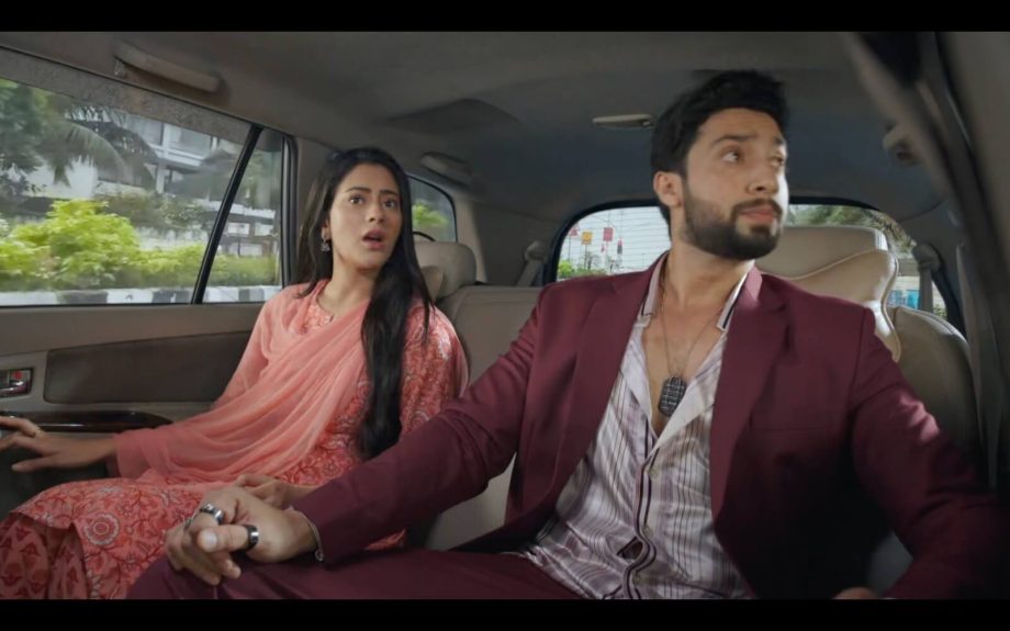 Jhanak Written Update 18th August: Aditya's Gesture for Jhanak Raises Aniruddha's Temper 913827