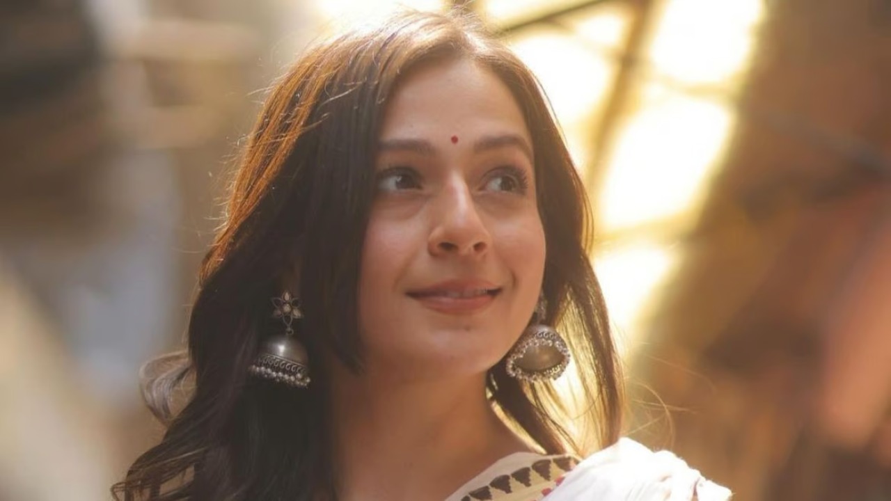 Maharaj Actor Priyal Gor Talks About The Treatment Got In TV And Films; Feels Like A 'Labourer' While Playing Lead On TV 910646