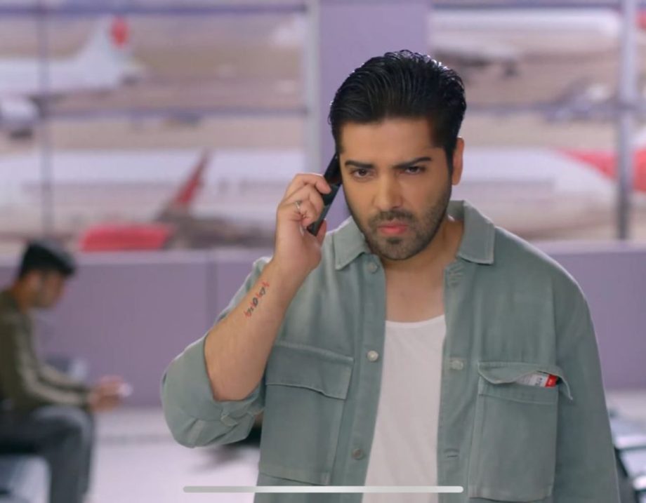 Megha Barsenge Written Update 19 August: Manoj Leaves For The Airport, Leaving Megha In Problem 914034