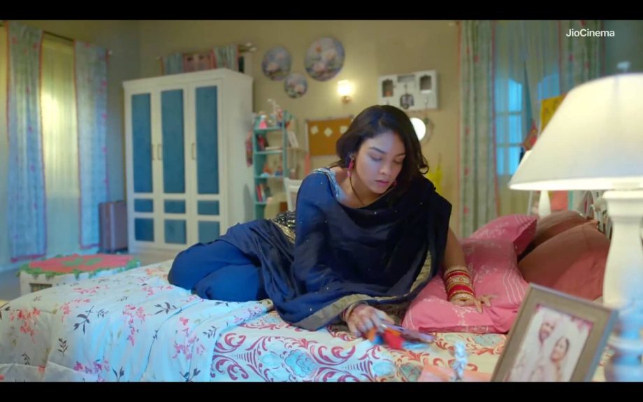 Megha Barsenge Written Update 26 August 2024: Manoj's Lies About Being Hospitalised, Megha's Bold Decision To Uncover The Truth 915267