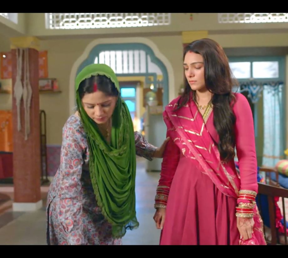 Megha Barsenge Written Update 27 August 2024: Megha Wants To Confront Manoj; Sadanand Keep An Eye On Megha 915474