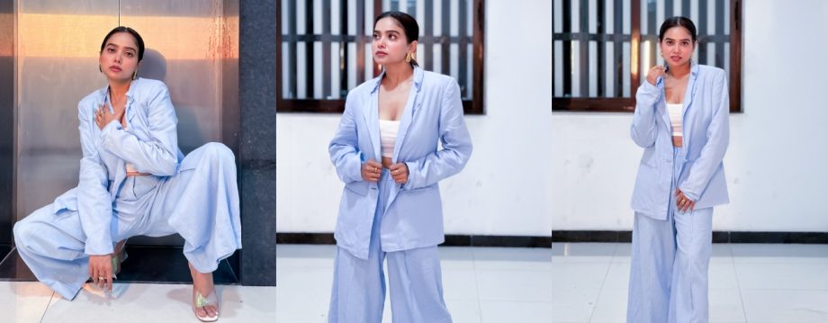 Munmun Dutta Styles In Vintage One-Shoulder Gown, Manisha Rani’s Bossy Vibes In Blue Blazer Set 911219