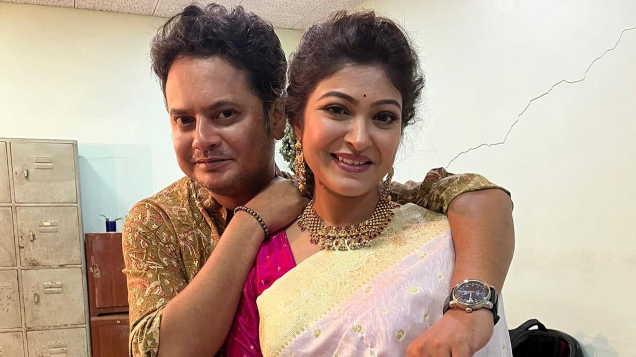On-Screen Couple Rahul and Rooqma Team Up Again