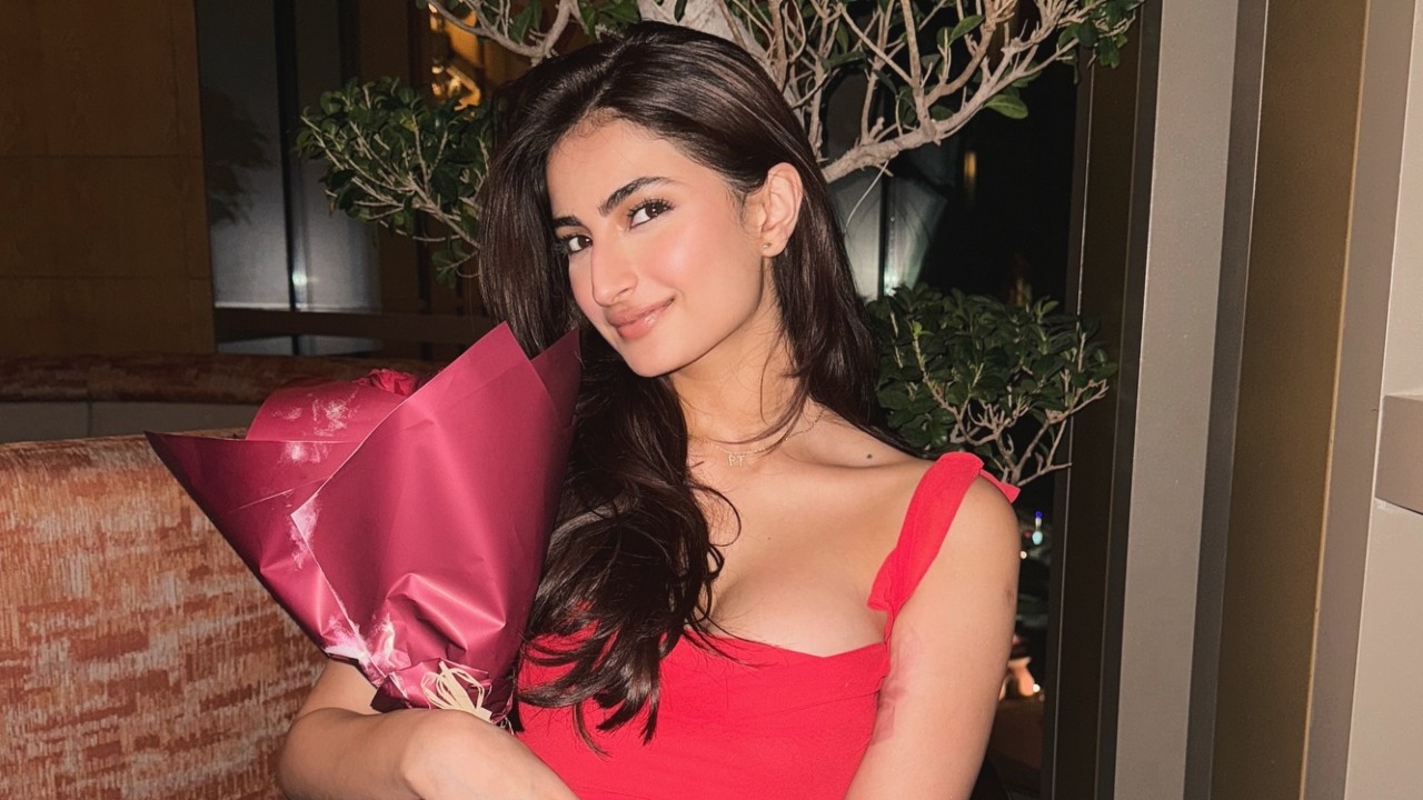 Palak Tiwari is Date Night Ready in a Ravishing Red Dress 911619