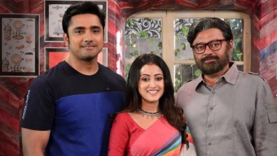 Parna’s Dramatic Deathbed Plan to Expose Indrakumar’s Guilt in Zee Bangla’s Neem Phooler Modhu