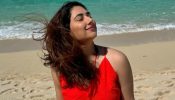 [Photos] Disha Parmar Enjoys Her Fun-Filled Beach Vacation In Mauritius 915725