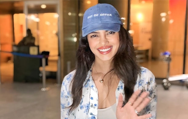 Priyanka Chopra is back in Mumbai; this time for another trailer launch 914717