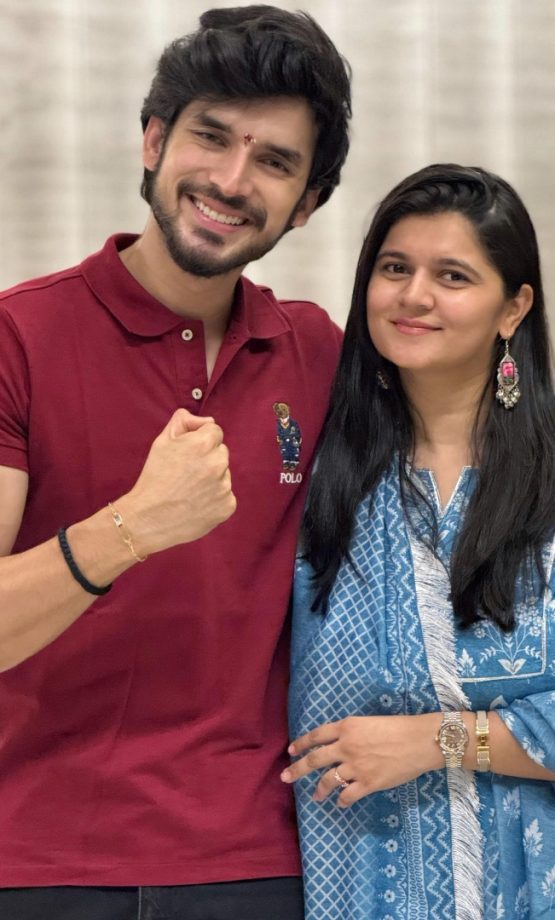Raksha Bandhan 2024: Television Stars Jasmin Bhasin, Nia Sharma, Sriti Jha, And More Celebrates Rakhi With Their Siblings 914096