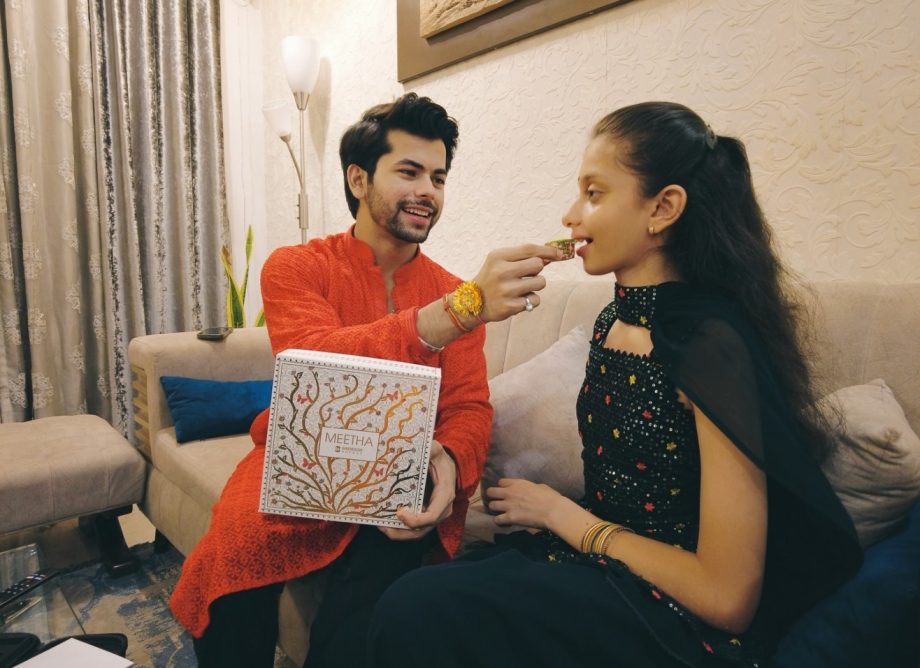 Raksha Bandhan 2024: Television Stars Jasmin Bhasin, Nia Sharma, Sriti Jha, And More Celebrates Rakhi With Their Siblings 914099