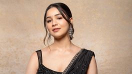 Sara Tendulkar Inspired Statement Earrings To Gift Your Sister On Rakhi