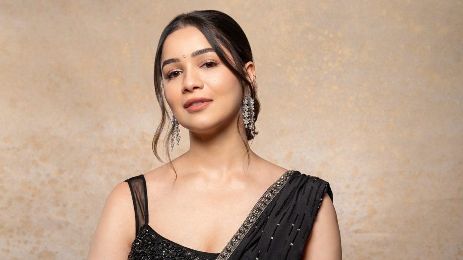 Sara Tendulkar Inspired Statement Earrings To Gift Your Sister On Rakhi 912930