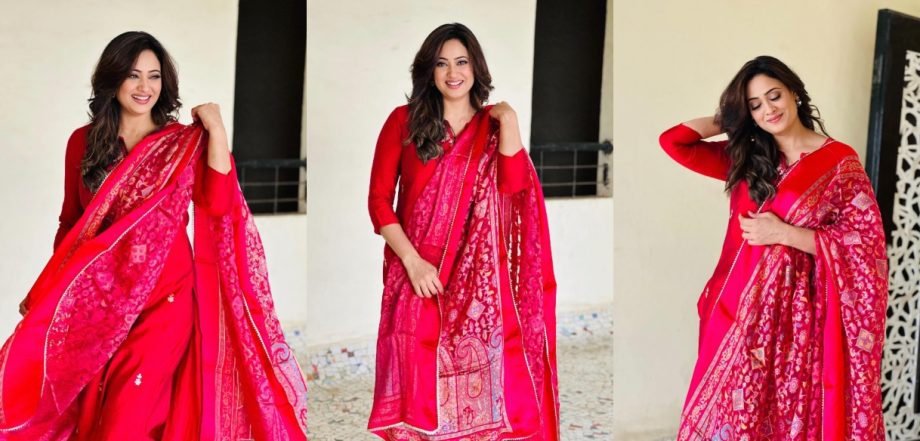 Shweta Tiwari Inspired Budget Friendly Ethnic Suit To Gift Your Sister On Rakhi 912935