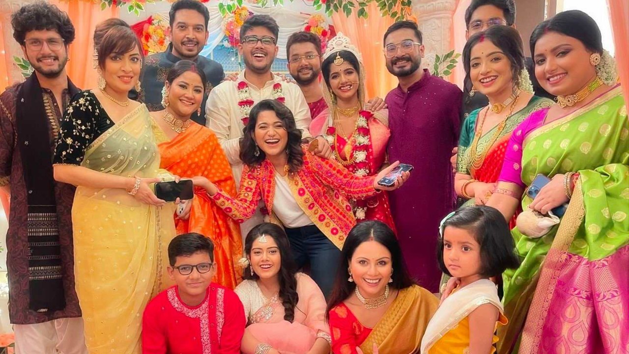 Star Jalsha Show 'Tomader Rani' Concludes Shooting-Ending with Rani-durjoy's Marriage 912382