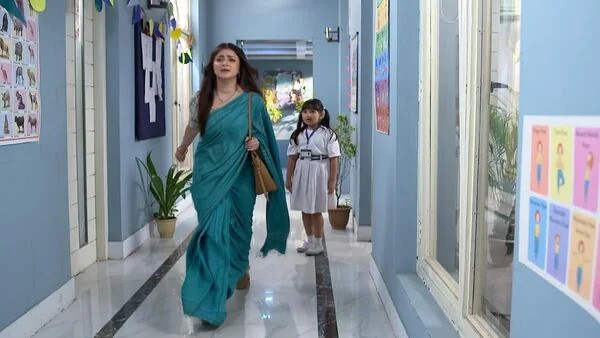Sun Bangla's Serial 'Dwitiyo Basanta' Tackles Sensitive Issue of Child Abuse-Highlights Importance of Teaching Good Touch, Bad Touch 914805