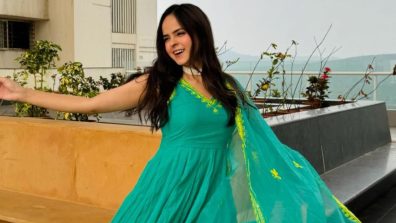 Taarak Mehta’s Palak Sindhwani Captivates Fans In Teal Anarkali Suit, Checkout Photos!