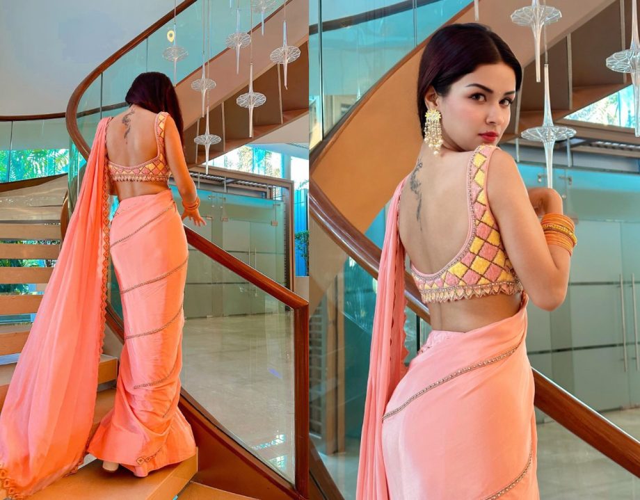 Unveiling 6 Bold Blouse Designs By Avneet Kaur For The Modern Saree Look 912640