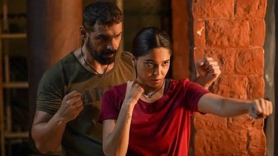 'Vedaa' Review: Sharvari is the beating heart of this relentless slobberknocker 913425