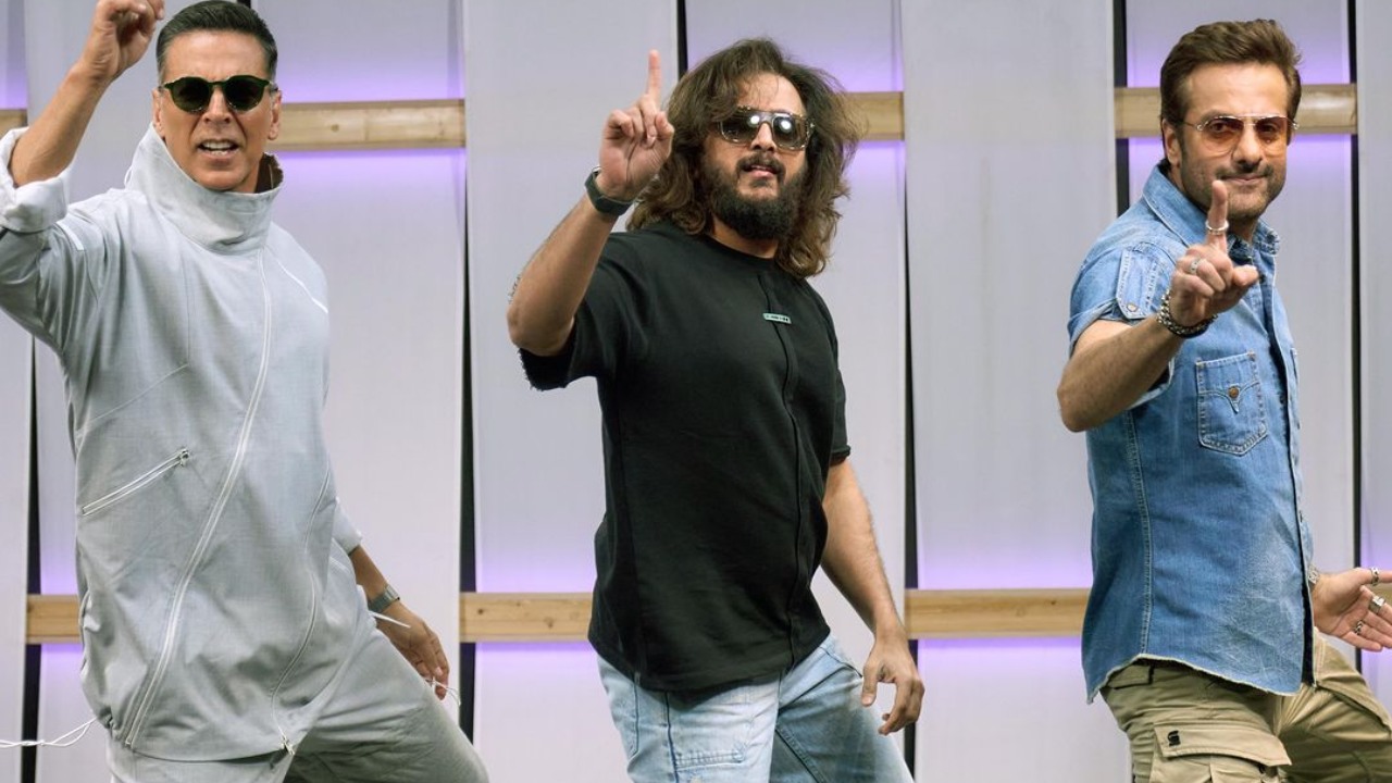 When Hauli Hauli from Khel Khel Mein Meets Heyy Baby ft Akshay Kumar, Riteish Deshmukh, and Fardeen Khan, Fans Get a Memorable Treat 911630