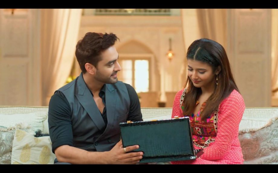 Yeh Rishta Kya Kehlata Hai Episode Written Update August 18: Kaveri's Unexpected Advice Leaves Abhira In Shock 913834