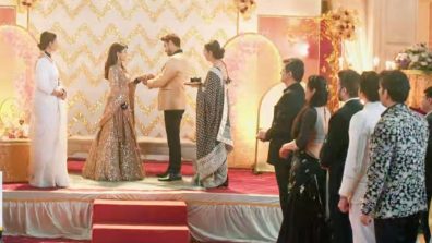 Yeh Rishta Kya Kehlata Hai Update, 24 August 2024: Abhira Halts Engagement Ceremony, Leaving Poddars In Shock