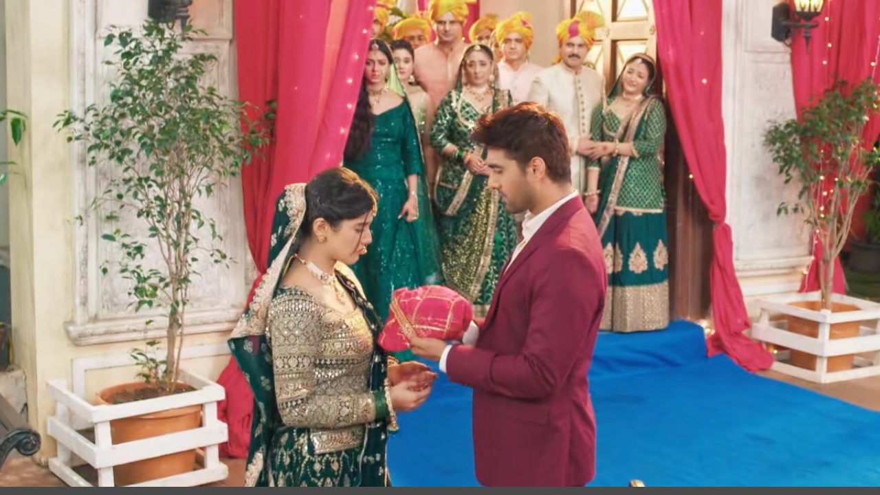 Yeh Rishta Kya Kehlata Hai Written Update 13th August: Abhira Will Go To The Temple, Or Will She Betray Armaan? 912987