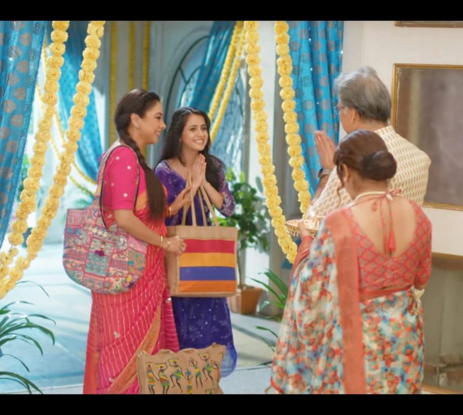 Yeh Rishta Kya Kehlata Hai & Anupamaa Mega Episode; Written Update August 19: Anupama And Abhira's Defiant Stand Creates Waves at Rakshabandhan Celebration 913984
