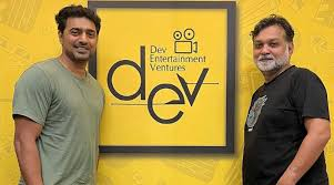 All About Srijit Mukherji's Pujo Special 'Tekka' 917091