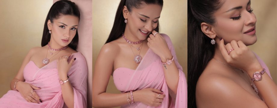 Avneet Kaur's Unique Fashion Choice: Stuns in Baby Pink Saree, Proves She's a Vision in Pastel 923168
