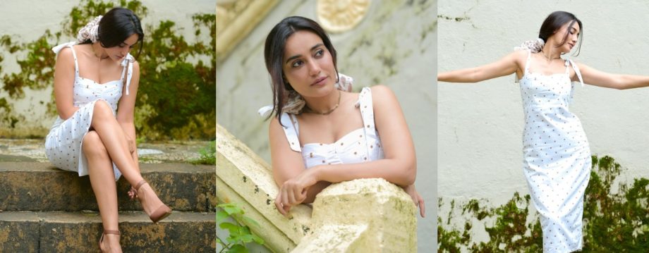 Boho Chic vs Minimal Elegance: Rashami Desai and Surbhi Jyoti Stun in Contrasting Looks 922601