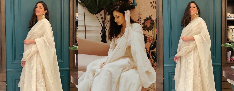 From Kareena Kapoor to Shraddha Kapoor, here's when they nailed their festive looks 921538