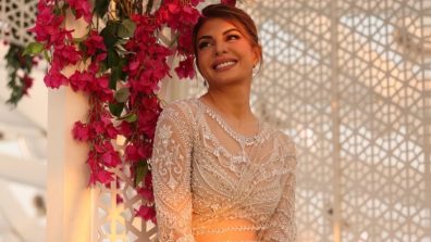 Here’s looking at some really alluring attires of Jacqueliene Fernandez for this Diwali season!