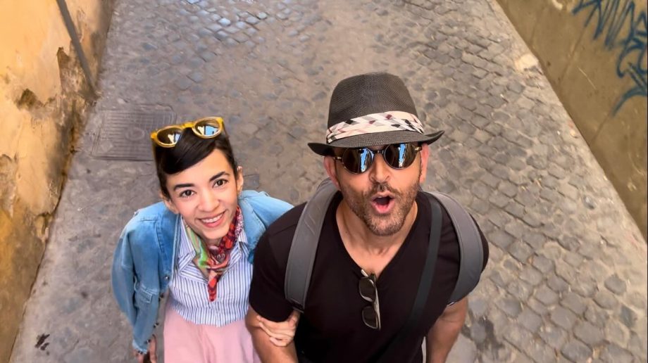 Hrithik Roshan and Saba Azad Celebrate 3 Years of Love: A Romantic Anniversary Tribute 920319