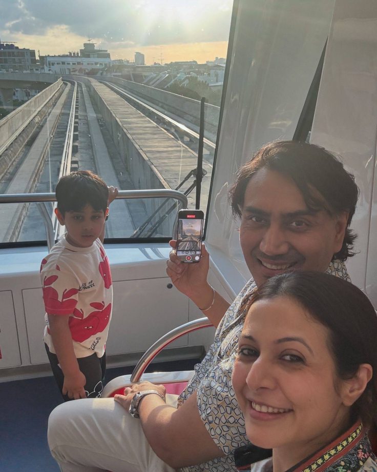 Koel Mallick Expecting Second Child: Fans Shower Love and Wishes 920390