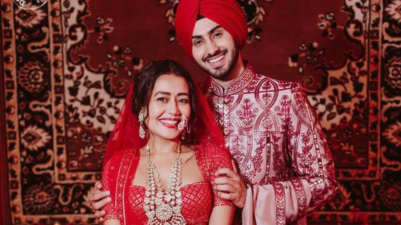 Neha Kakkar Celebrates 4th Wedding Anniversary with Husband Rohanpreet Singh, Shares Stunning Mehendi Design 922923