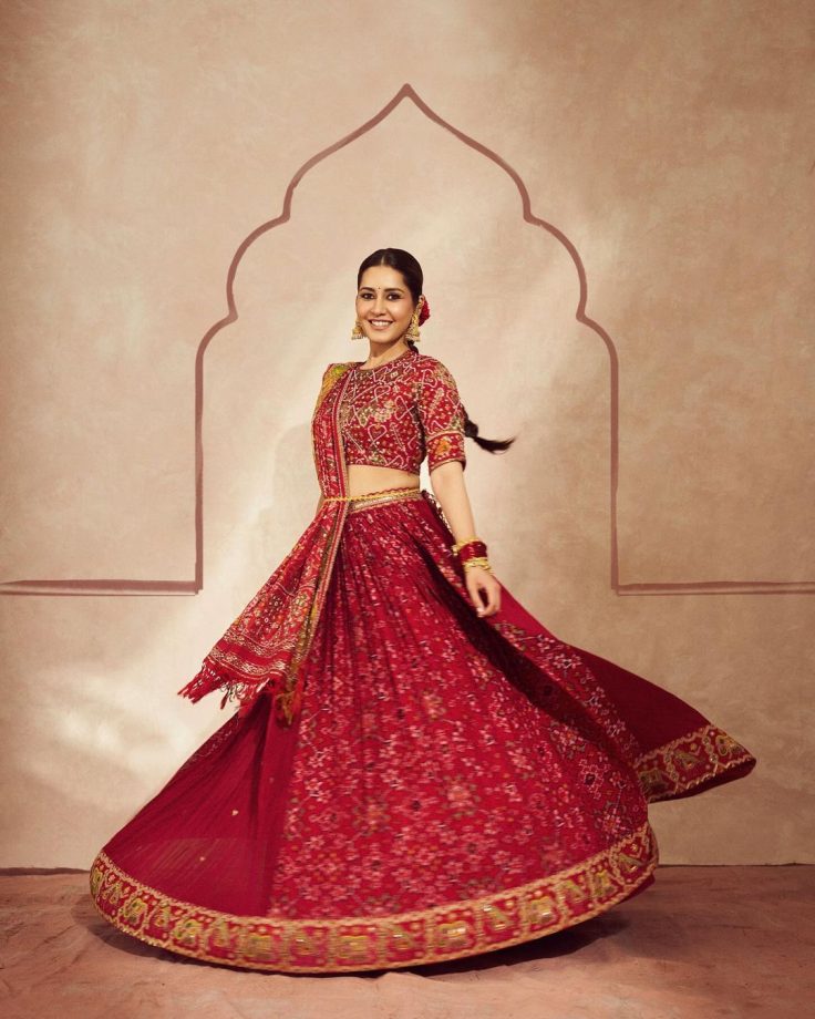 Reasons Raashi Khanna's Red Patola Lehenga Is A Showstopper In Fashion 921492