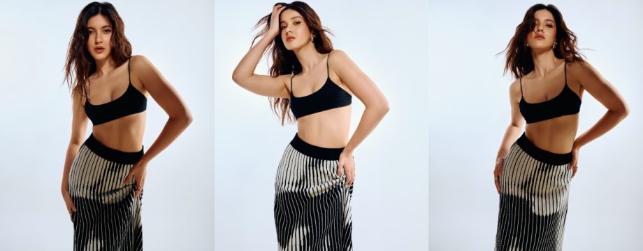 Sharvari Wagh And Shanaya Kapoor Are Dazzling Stars: Check Out Their Curvy Midriff Glam In Back Outfits 921246