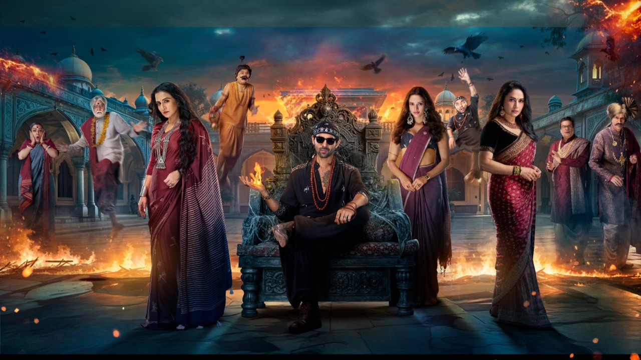 Standing just 4 days away, Bhool Bhulaiyaa 3 starts to make noise at the box office with its 17,000 tickets sold on day 1 of advance booking! 923740