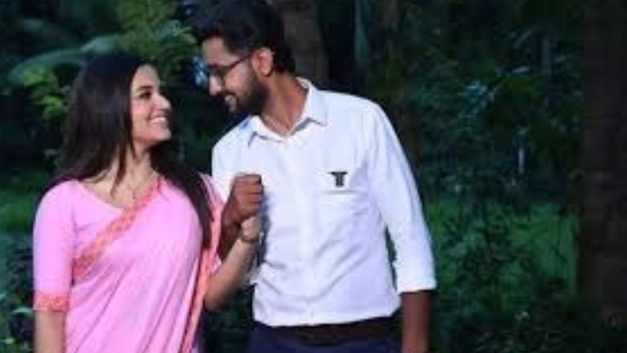 Zee Bangla's Anandi: Anandi Shields Lahiri Family from Danger, Asserts Independence 922873