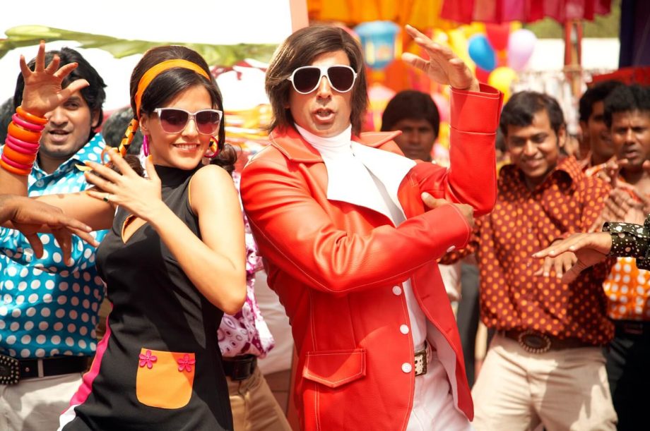 14 Years of Vipul Amrutlal Shah's Action Replayy: 5 Chartbusters that are Still Afresh in Our Minds 924609